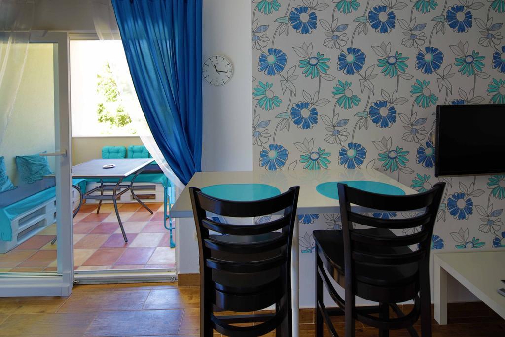 Apartments Elda Makarska Quarto foto